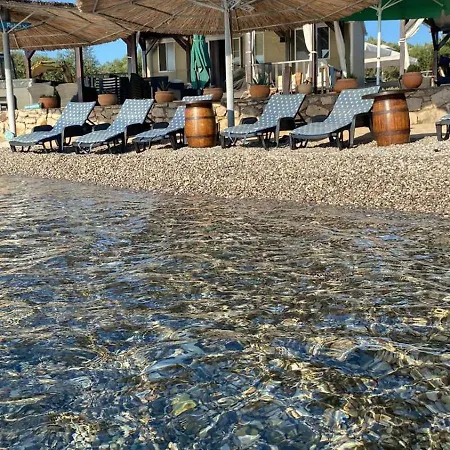 House Sofia - & Tavern Bain, Free Transport, Pool, Island Of Zut - Kornati Ferienhaus