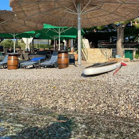 House Sofia - & Tavern Bain, Free Transport, Pool, Island Of Zut - Kornati Ferienhaus *