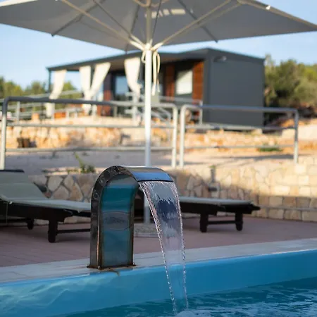 House Sofia - & Tavern Bain, Free Transport, Pool, Island Of Zut - Kornati Pristanisce