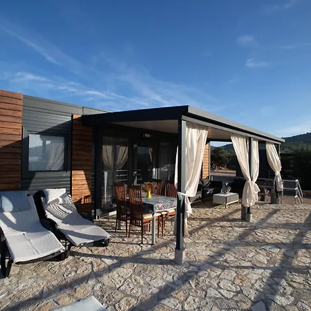 House Sofia - & Tavern Bain, Free Transport, Pool, Island Of Zut - Kornati