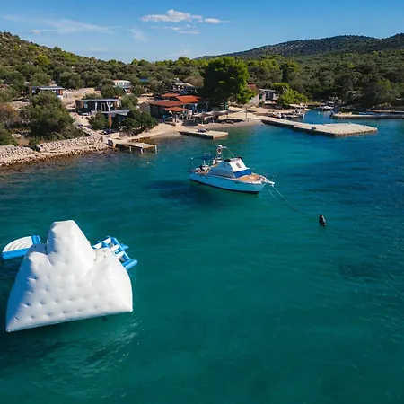 Vikendica House Sofia - & Tavern Bain, Free Transport, Pool, Island Of Zut - Kornati